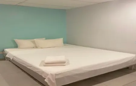 ML Suites Cebu Отели рядом с достопримечательностью «Университет Висейас, Экспандед Тершиари Эдьюкейшен Экиваленси энд Аккредитейшен Програм»