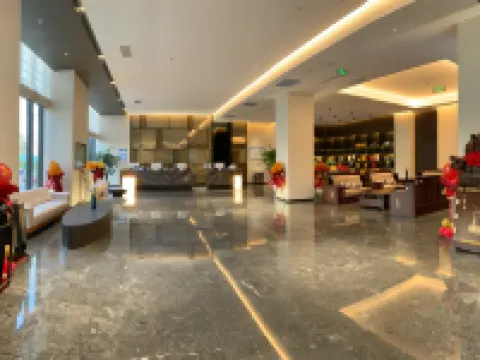 Luonan Jiahong Hotel Hotéis em Luonan