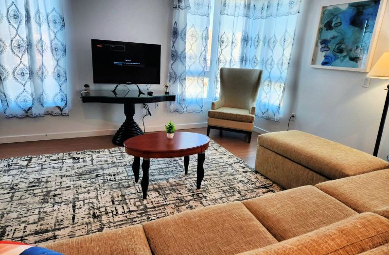 StaysPro - Cityscape Luxury Rental Homes in the Heart of Los Angeles