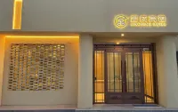 DunHuangJincheng Hotel Hotels near Baima Tower
