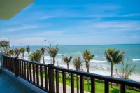 BLOOMING LOTUS RESORT Hotels near Phan Thiet Railway Station