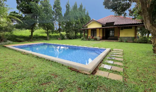 Villa ChavaMinerva Hanni Ciater with Pool - Pools
