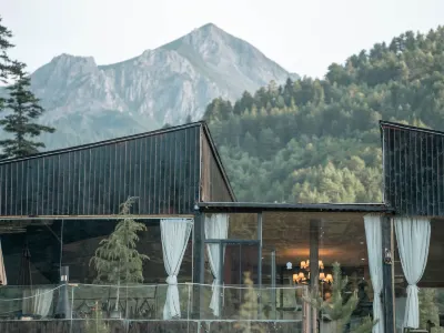Jiangbala Manor Hotels in Têwo County