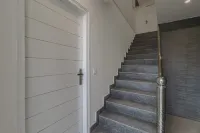 Goroomgo Thee Aura Mussoorie