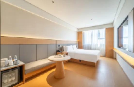 JI Hotel (Zhaosu Tianma International Plaza)