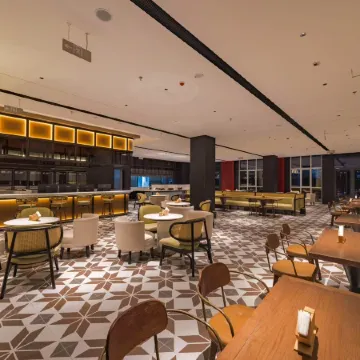 Fansenna at Mu Lake Hotel (Baoding East Railway Station & Hebei University New Campus Branch)