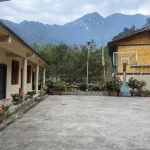 Riverfront Nujia Courtyard Homestay Hotels near Baihanluo Church