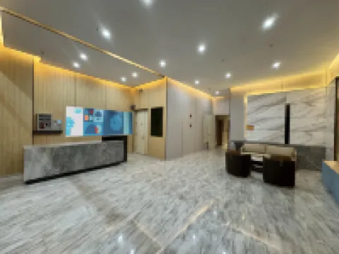 Homeinn Ease Hotel (Suizhou Railway Station Cultural Park)