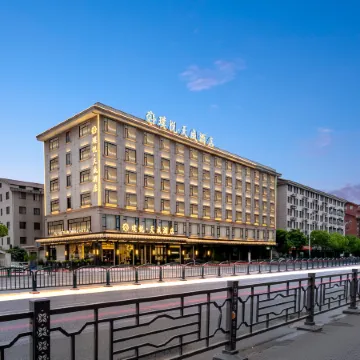 Puyue Tiancheng Hotel (Dongyang Downtown Area Guangsha College)