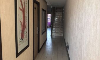 Xianzi Hotel