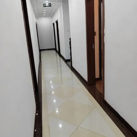 Genhe Yanyangting Hotel