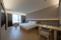 Ji Hotel (Changchun Railway Station South Plaza Branch)