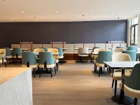 伊寧六星街戴斯溫德姆飯店