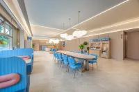 HanTing Hotel (Dali Prefecture Nanjian Sakura Square) - Pysäköinti