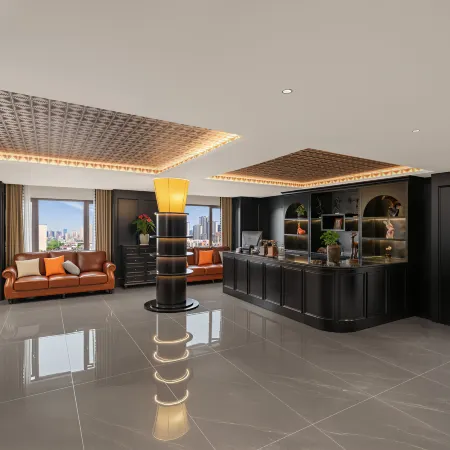 Lanju French Hotel (Guiyang Southwest Trade City Branch)