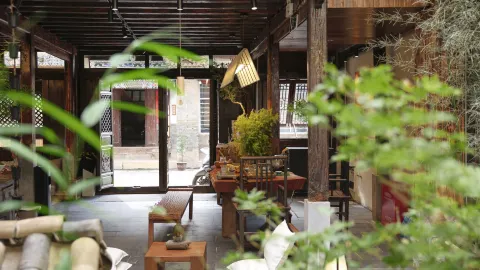 Qingpu Yisu (Shiping Ancient Town) in ซื้อผิง