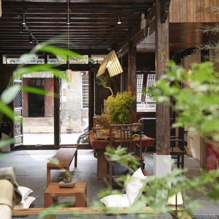 Qingpu Yisu (Shiping Ancient Town)