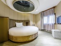 海友酒店(上海中山公园延安西路店) - 圆床房