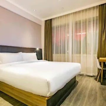 HanTing Premium Hotel (Yan'an Baota Mountain)