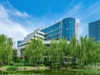 Yitel Collection (Jiaxing Nanhu Wanda Plaza) Hotels near Meihuazhou