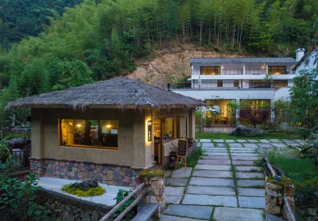 Maoshan · Qingtianye Hotel Отели рядом со станцией Qiandaohu Railway Station