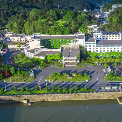 Huangshan International Hotel Hotels near Huangshan Tunxi International Airport