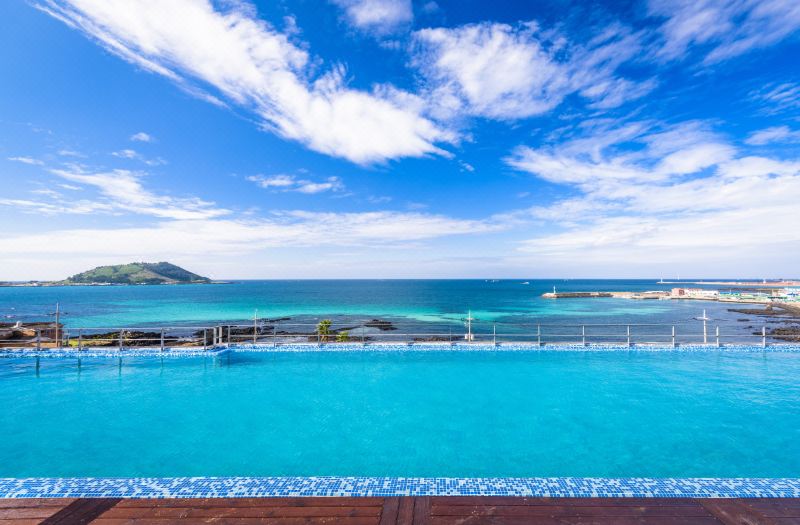 Aguila Hotel Jeju Oceano Suite