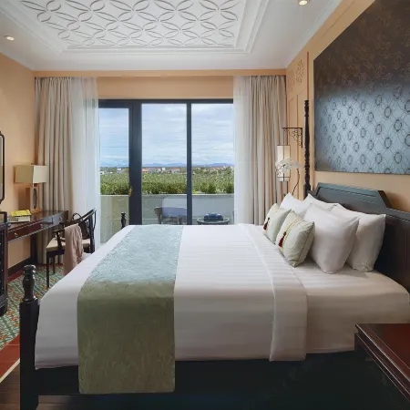 Little Riverside Hoi An . A Luxury Hotel & Spa