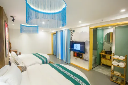 Mijian Hotel (Lugu Lake) Отели в г. Нинлан