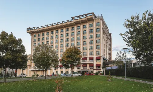 Almira Hotel Thermal Spa & Convention Center