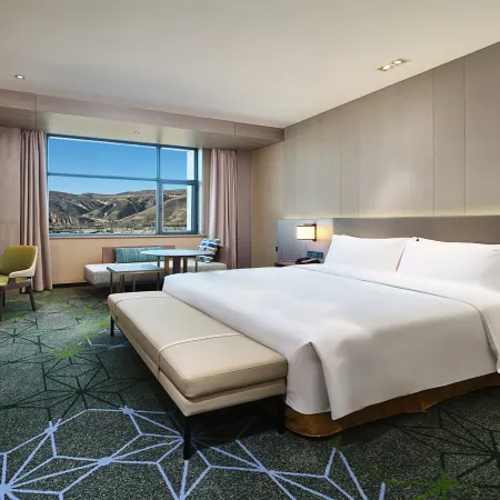 Holiday Inn XINING HOT-SPRING by IHG Отели рядом с достопримечательностью «Монастырь Кумбум»