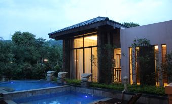 Guangdong Deer Lake Spa Holiday Hotel