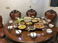 Danmomuyu Guesthouse