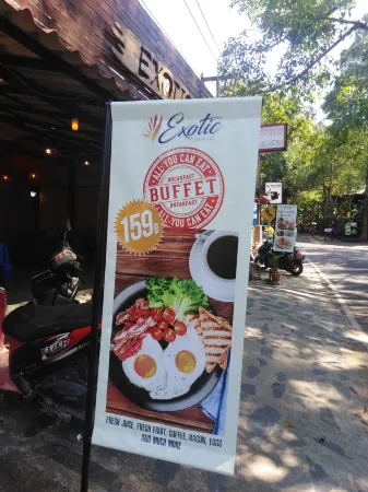 Exotic Bungalows Отели рядом с достопримечательностью «Одинокий пляж»