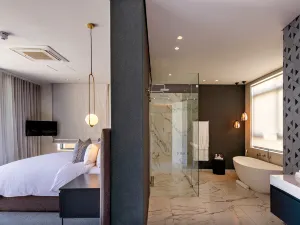 Labotessa Luxury Boutique Hotel