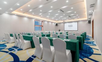 Holiday Inn Express Jinan Jingshi Road