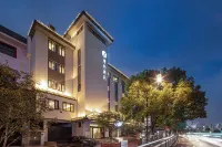 Manxin Suzhou Ink Pingjiang Mansion Hotel Hotels near Sipo Bridge