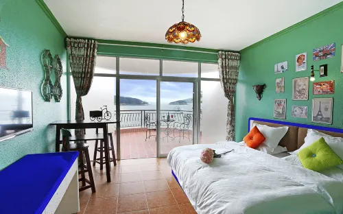 Popeye Holiday Inn Избранное Photos