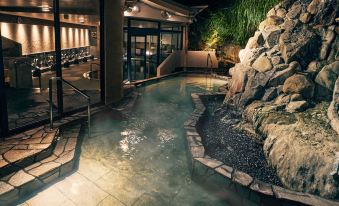 Ooedo Onsen Monogatari Premium Shirahama Gyoen(Old:Yukai Resort Premium Shirahama Gyoen)