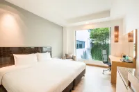Village Hotel Changi by Far East Hospitality Hotel dekat BOSS（Changi T3 Store）