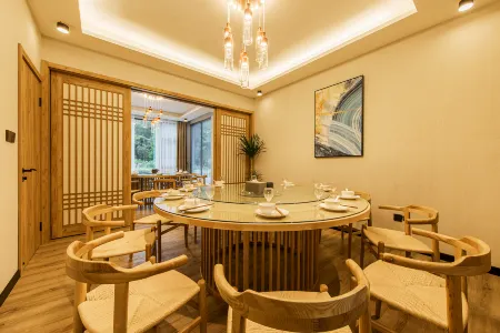 Hanami Anji The lodge Отели рядом с достопримечательностью «wu he cun»