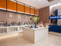 Starway Hotel (Qiqihar Railway Station) Hotels in Qiqihar