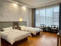 Lanping Chengyue Homestay