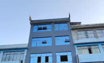 Hezhang Yasheng Apartment