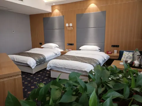 Liaoyuan Business Hotel