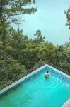 콩산 호텔