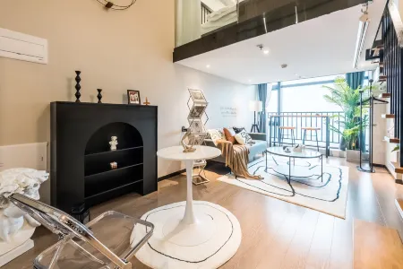 GS Theme Apartment (Chengdu North Renmin Road)