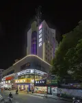 臨海華軒飯店（杜橋寶龍廣場店） 杜橋工區附近的飯店