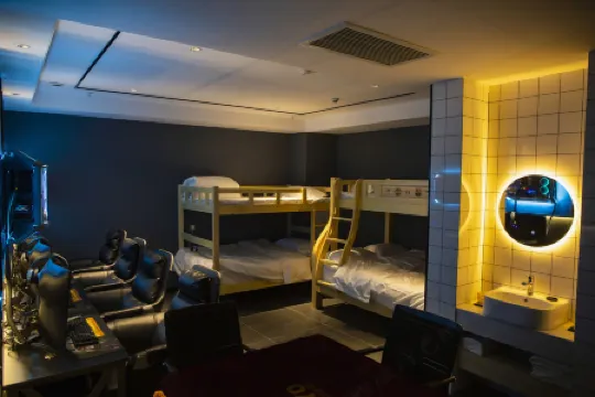 Houma Panda Esports Hotel