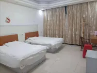 Yuetu Business Hotel (Ningdu Huangpi Station Branch) - Inns